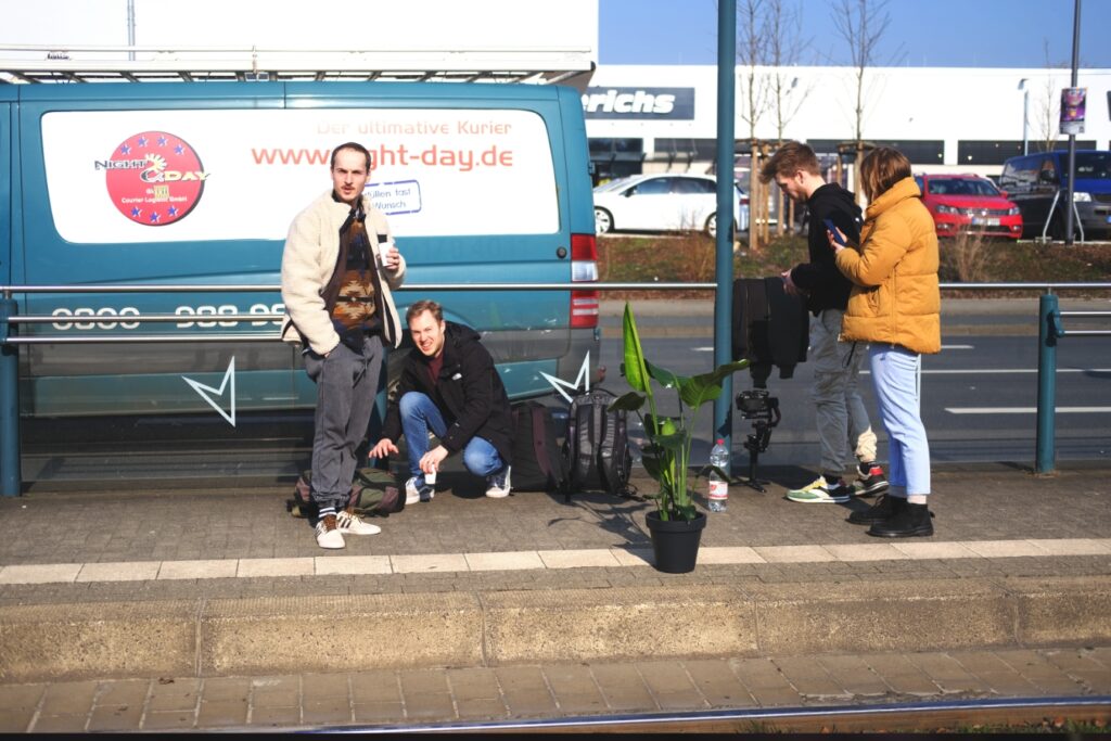 18 frequenzen - unified film studios - backstage by jill chamier